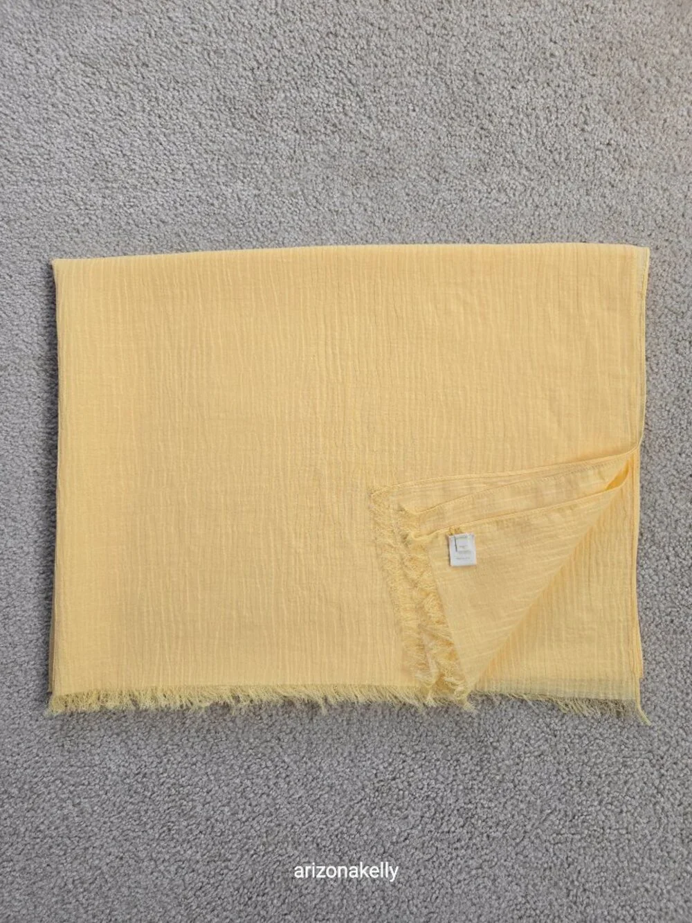 NWOT 100% Linen Scarf Seersucker Puckered Wrap Oversized Shawl Yellow Monday